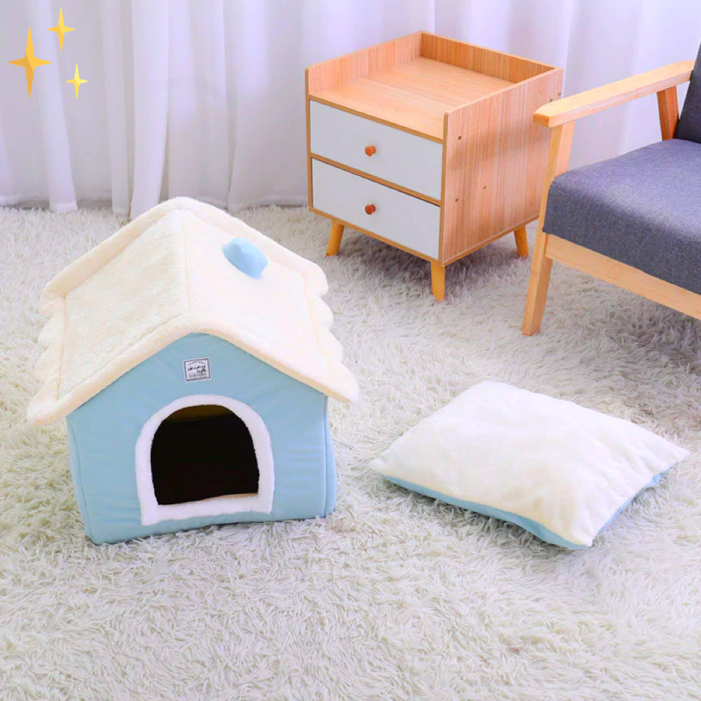 DreamNest pet furniture: a cozy house and soft sleep retreat for small dogs & cats, in light blue.