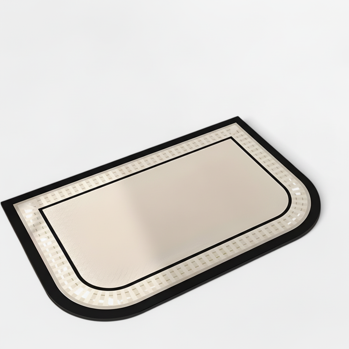 Non-slip bathroom mat, neutral color, soft and highly absorbent for everyday comfort.