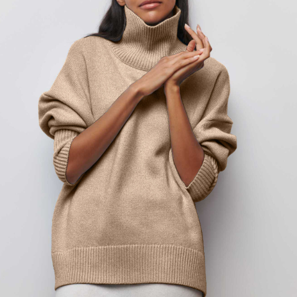 Casual oversized women's pullover turtleneck, soft & warm for everyday style.