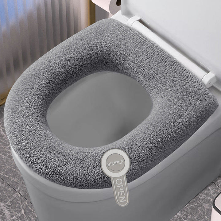 Soft polyester toilet seat cushion cover, providing warm comfort and hygienic use. Easy to install.