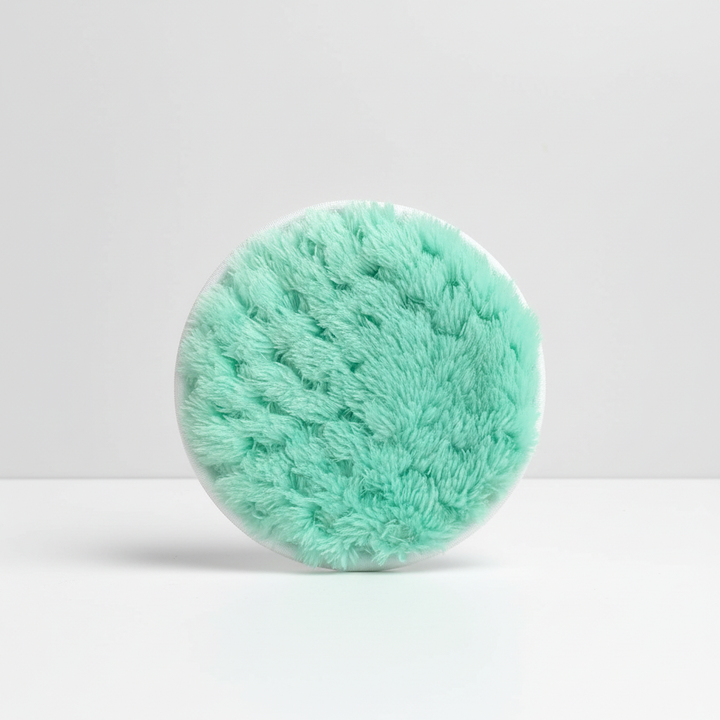 Durable reusable cleansing sponge, ideal for sensitive skin and daily use
