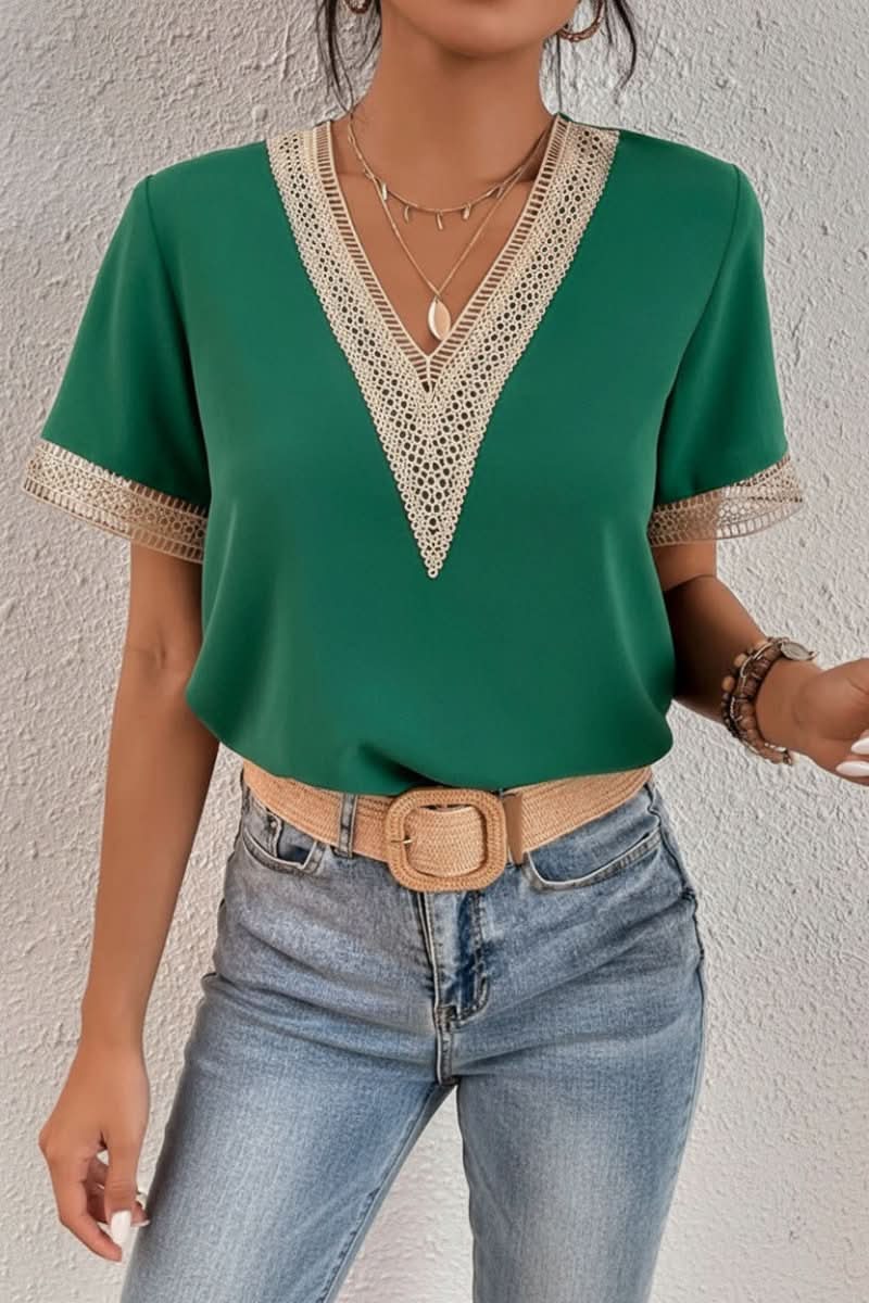 Effortless style with this women's versatile short-sleeve crew neck tee. Ideal for daily casual wear.