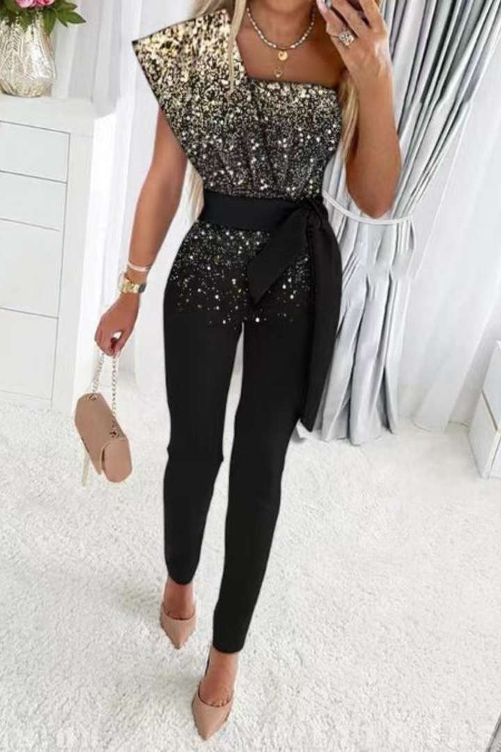 Sophisticated women's sequin jumpsuit, a glamorous and sparkling one-piece ideal for elegant evening attire and parties.
