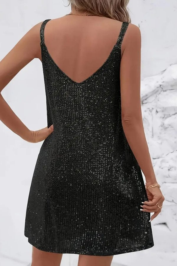 Sophisticated women's sequin party dress, v-neck, swing mini style, short and sparkling.