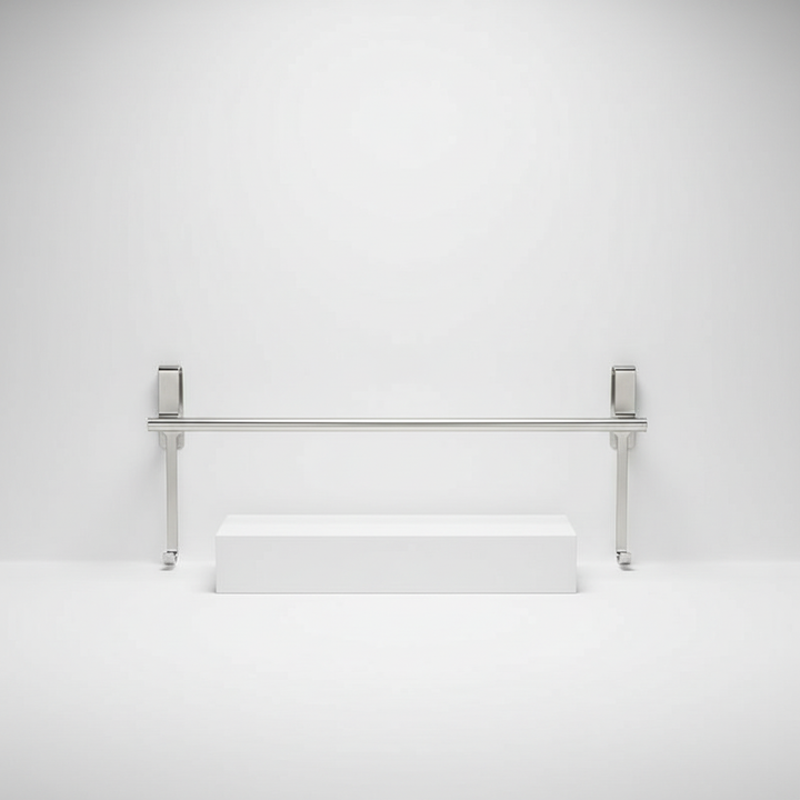 Handtuchhalter made of stainless steel, an over-door towel rack perfect for kitchen and bathroom organization.