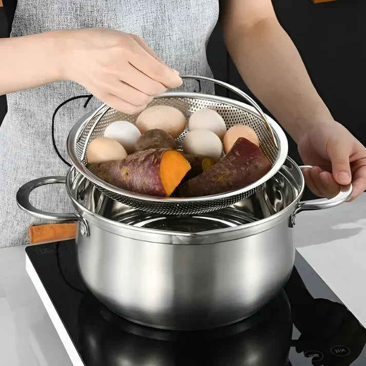 Durable stainless steel steamer basket for versatile healthy cooking. Ideal for veggies, seafood & more.