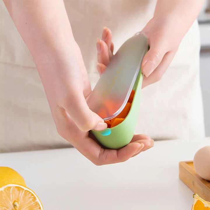 Ergonomic stainless steel fruit & vegetable peeler. Sharp blade for quick, efficient peeling with integrated collector.