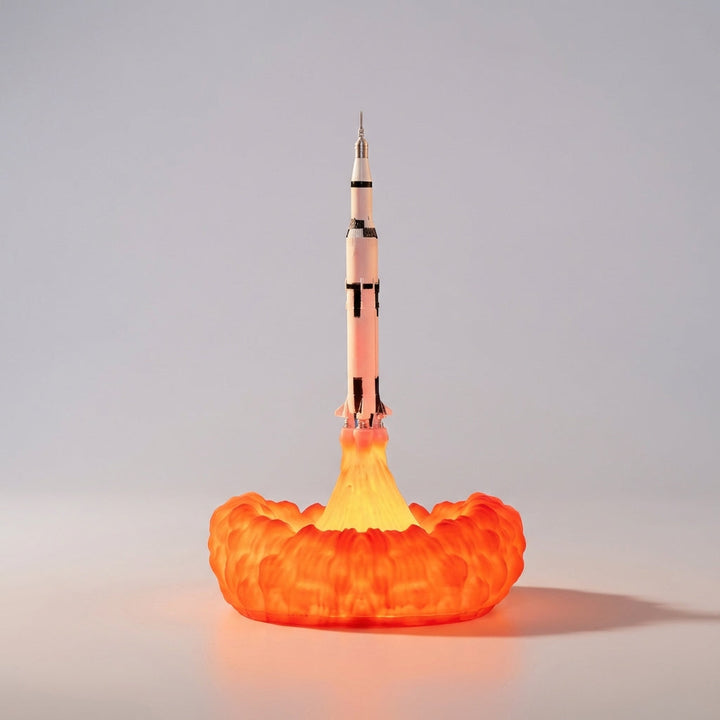 Kids' rocket night light, Starblaze model, a charming and safe lighting solution for nurseries.