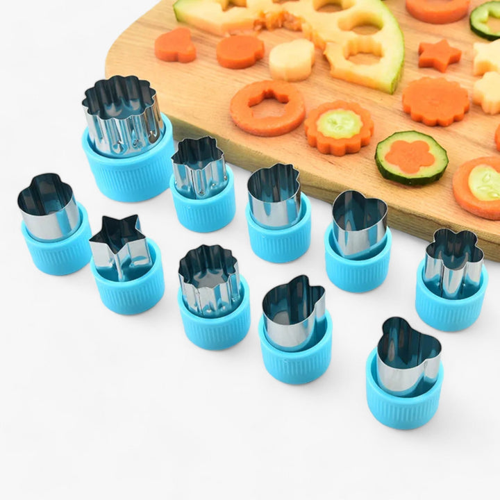 Versatile kitchen tool set for baking: star, heart, & flower cookie cutters. Great for cakes & pastry.