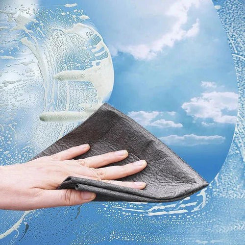 Streak-free microfiber cleaning cloth for glass, windows & household surfaces. Reusable, absorbent & eco-friendly.