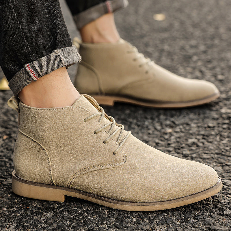 Stylish black men's Luca lace-up casual shoes crafted from elegant PU-suede, perfect for versatile daily wear.