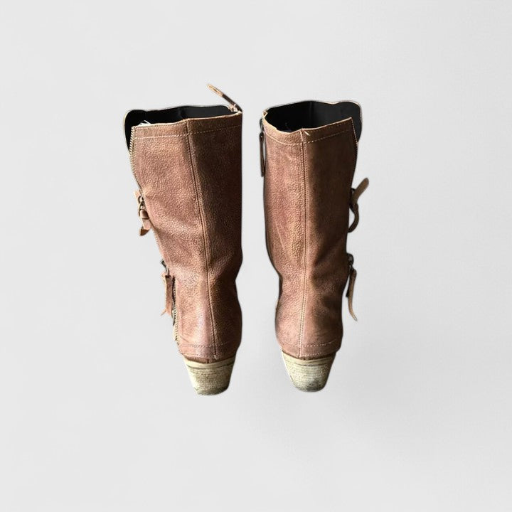 Brown women's orthopedic boots, blending stylish design with supportive footwear for ultimate all-day comfort.