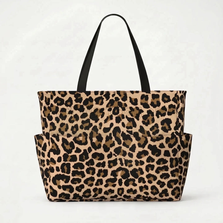 Washable leopard print beach tote bag, a spacious and easy-care shoulder bag for women's summer adventures.