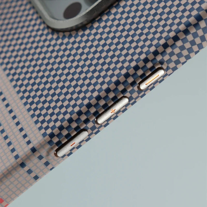 Universal slim iPhone case with MagSafe. Provides stylish and durable phone protection for all recent iPhones.