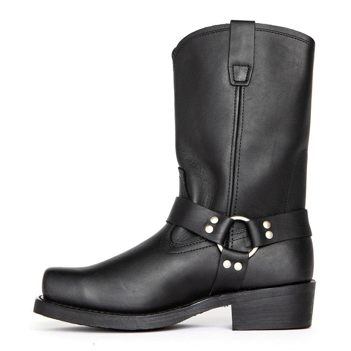 Rugged black men's cowboy boots with classic Western pull-on style, perfect for all-season wear.