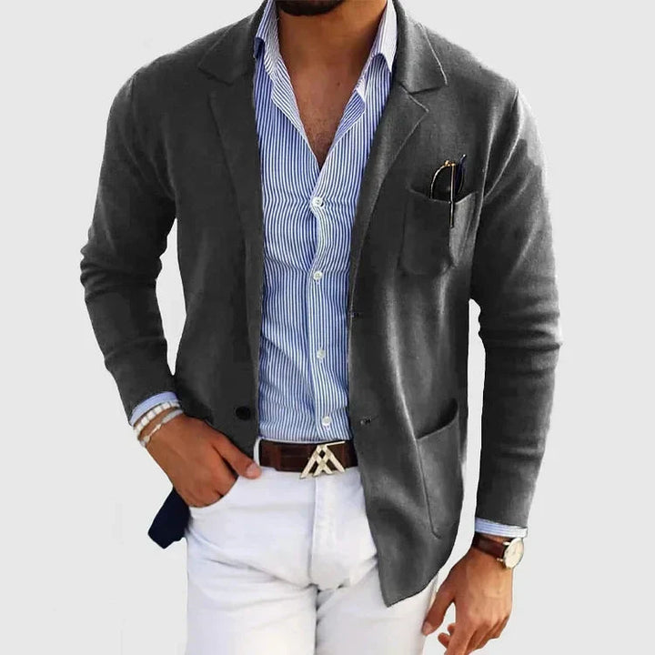 Fashionable men's casual blazer, perfect for smart looks. Features button pockets & a sharp notch lapel.