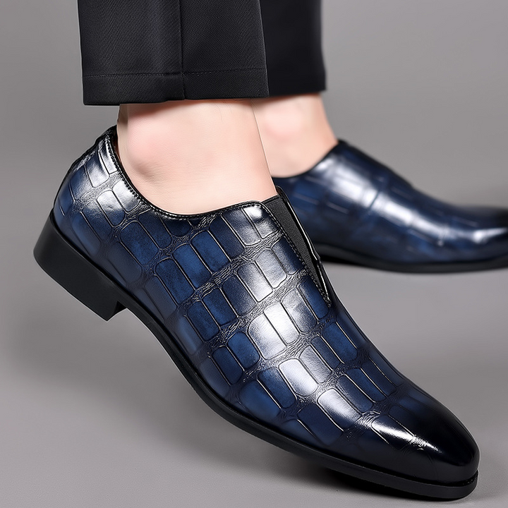 Elegant men's everyday loafers, featuring a croc-embossed pattern and comfortable slip-on design.
