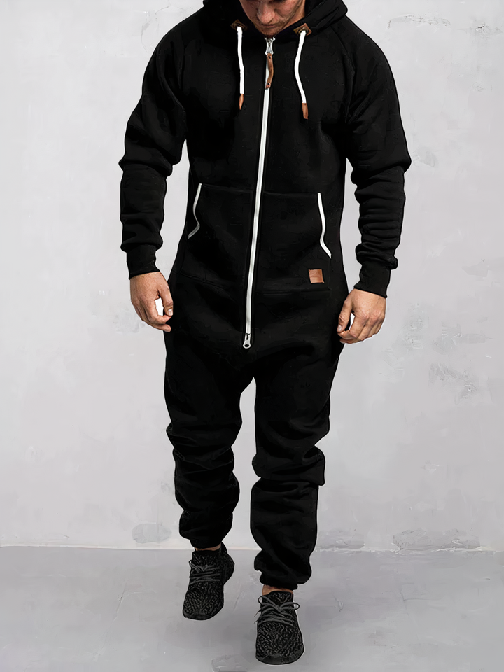 Versatile men's casual hoodie tracksuit, great for everyday outfits, sportswear, or comfortable home lounge.
