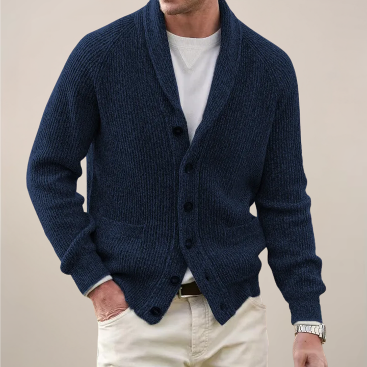 Stylish men's shawl collar cardigan, perfect for a comfortable & layered fall/winter look. Effortless everyday fashion.
