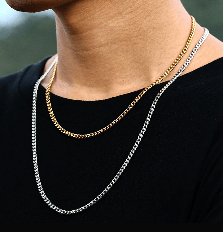 Durable gold Cuban link necklace for men. Stylish classic men's chain, a versatile jewelry accessory.