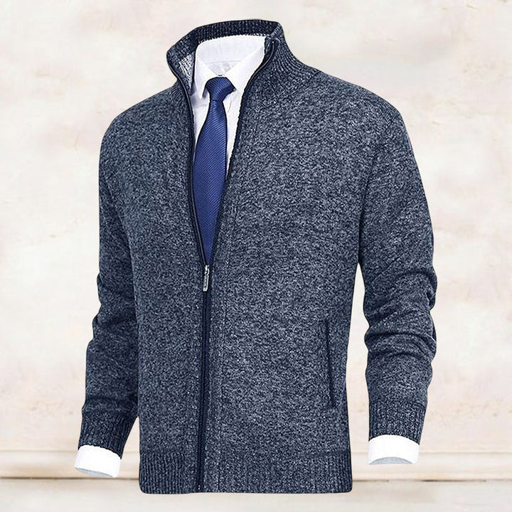 Orion men's fashionable sleeveless jacket, a warm vest for stylish fall outfits.