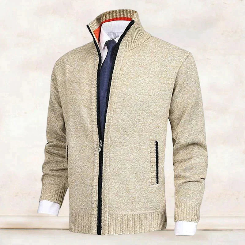Trendy men's zip-up gilet, versatile casual outerwear for stylish winter fashion.