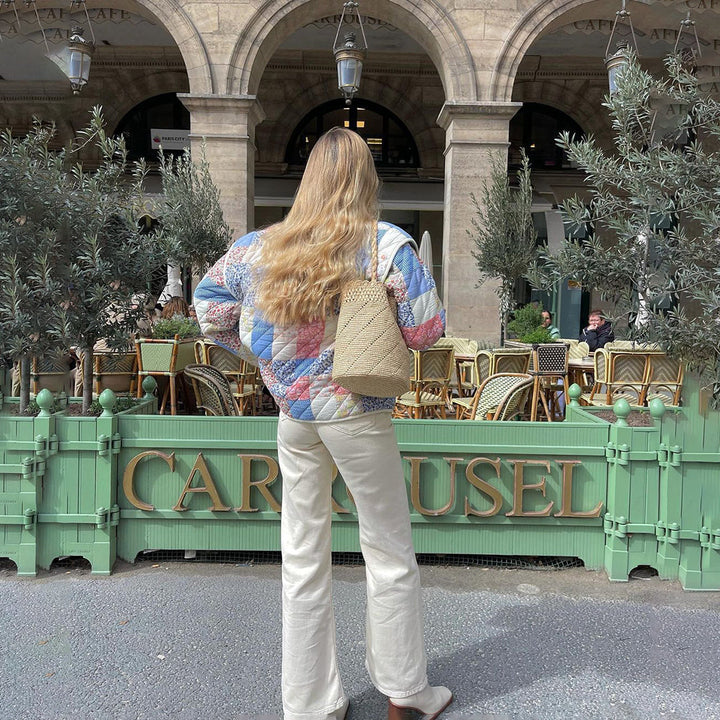 Versatile women's printed blazer. Stylish and lightweight chic jacket, perfect for trendy summer fashion & elegance.