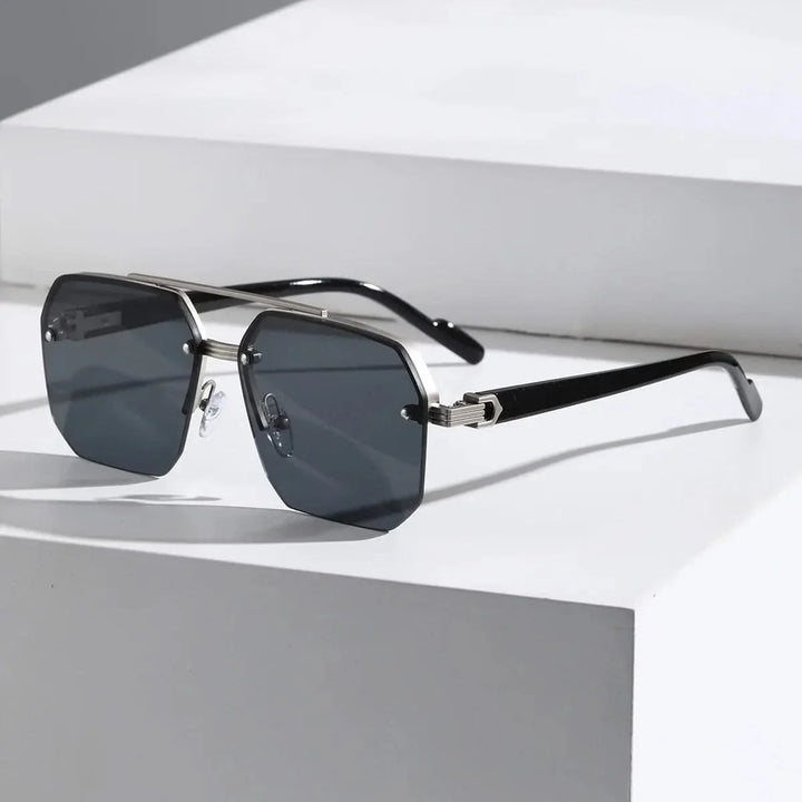 Sleek black unisex sunglasses, lightweight and fashionable for daily eyewear.