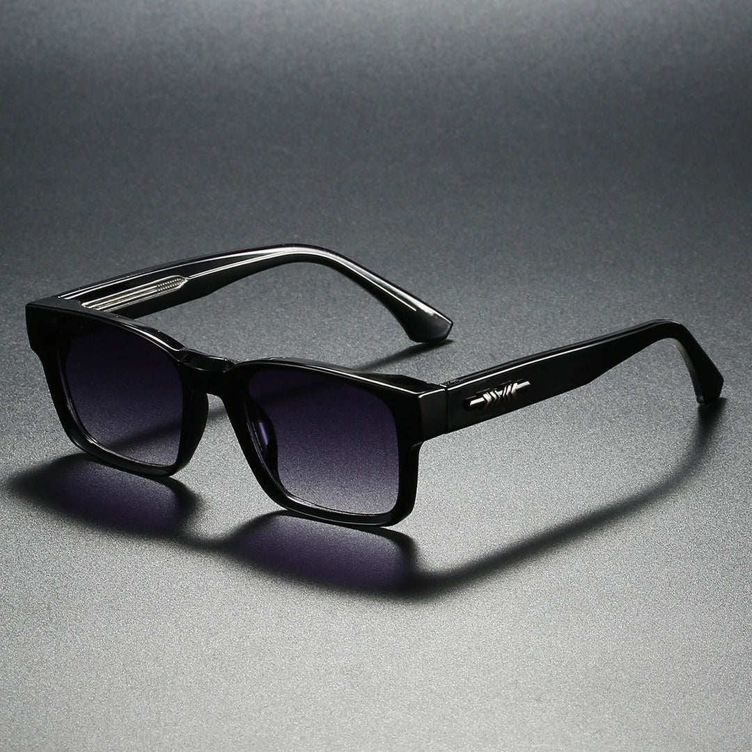 Lightweight & stylish unisex UV400 sunglasses, a modern fashion accessory for effective eye protection.