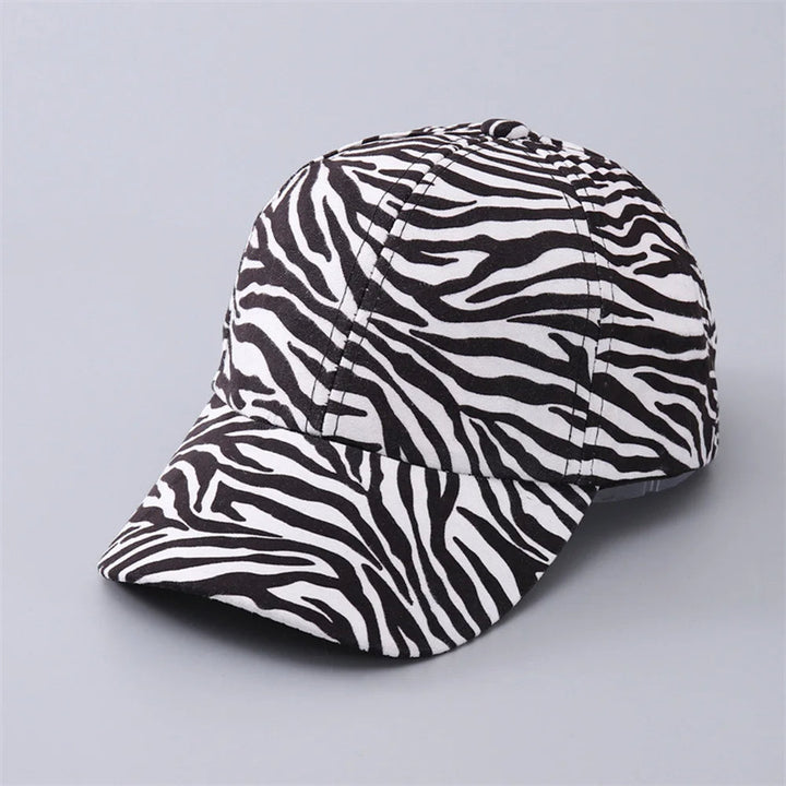 Women's animal print baseball cap (leopard, zebra). Adjustable, stylish sun protection, trendy fashion.
