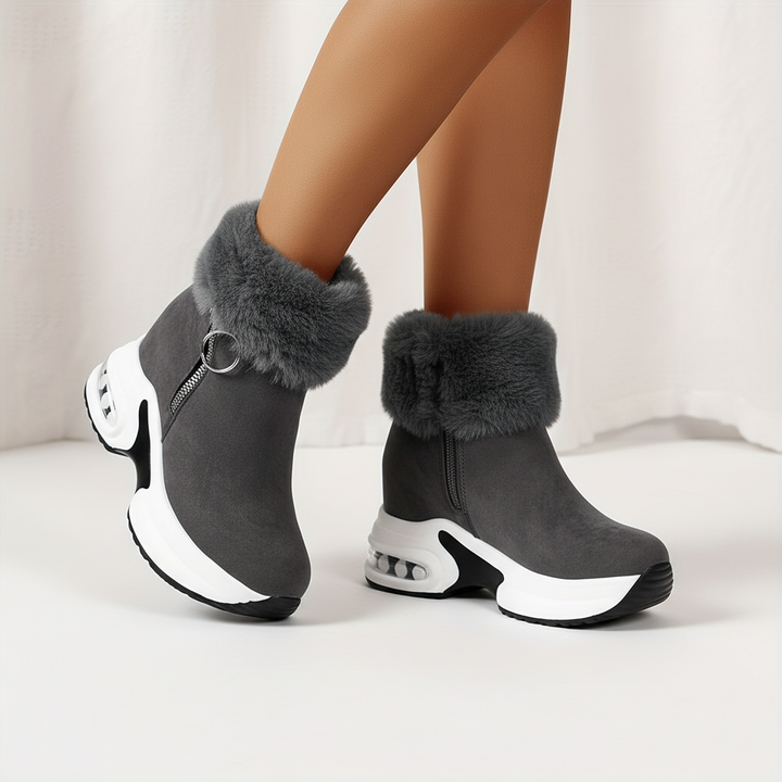 Fashionable women's winter boots with cozy lining, Brenda model, excellent for cold weather