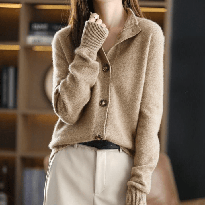 Cozy women's Livia knit sweater, soft and warm for winter comfort. Stylish ladies jumper, everyday pullover.