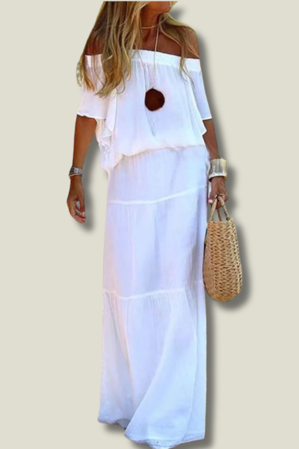 Versatile women's off-shoulder maxi dress, a stylish and comfortable option for summer and vacation.