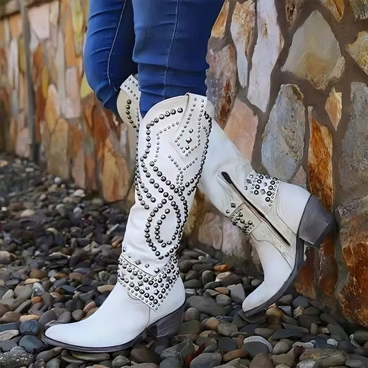 Modern women's orthopedic knee-high boots with a sophisticated mid-block heel, ensuring all-day comfort.