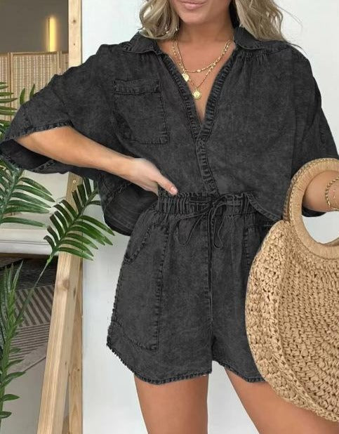 Comfortable women's summer outfit set, featuring a stylish short sleeve top & matching bottom. Ideal for loungewear.