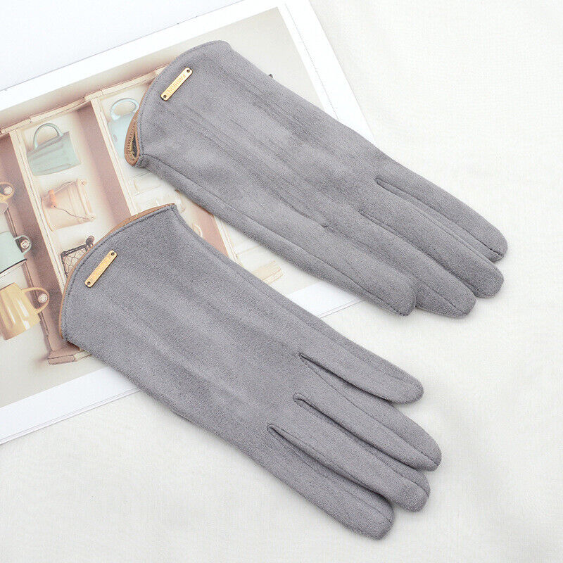 Fashionable women's gloves designed for winter, featuring warmth and touchscreen tips.