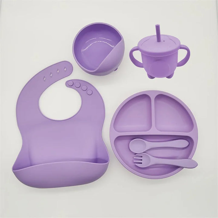 TinyBites baby feeding set, silicone suction plate & utensils for easy independent weaning.
