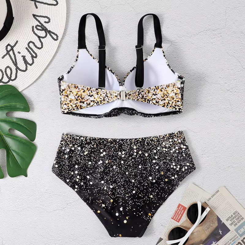 Comfortable women's high-waisted bikini. Padded swimwear, quick-drying and trendy for summer beach fashion.