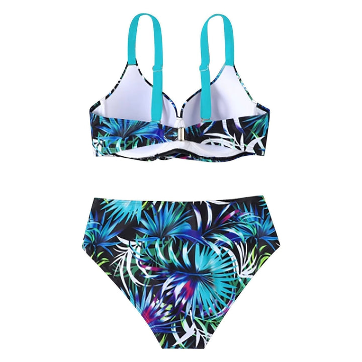 Elegant women's high-waisted bikini set. Trendy beachwear swimsuit, padded & quick-drying for ultimate summer fashion.
