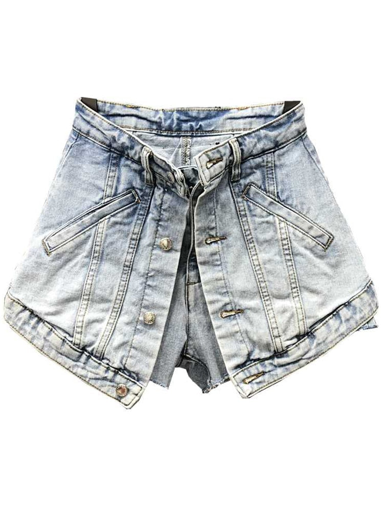 Trendy women's two-piece shorts set, perfect for casual summer outfits & comfortable lounge wear.