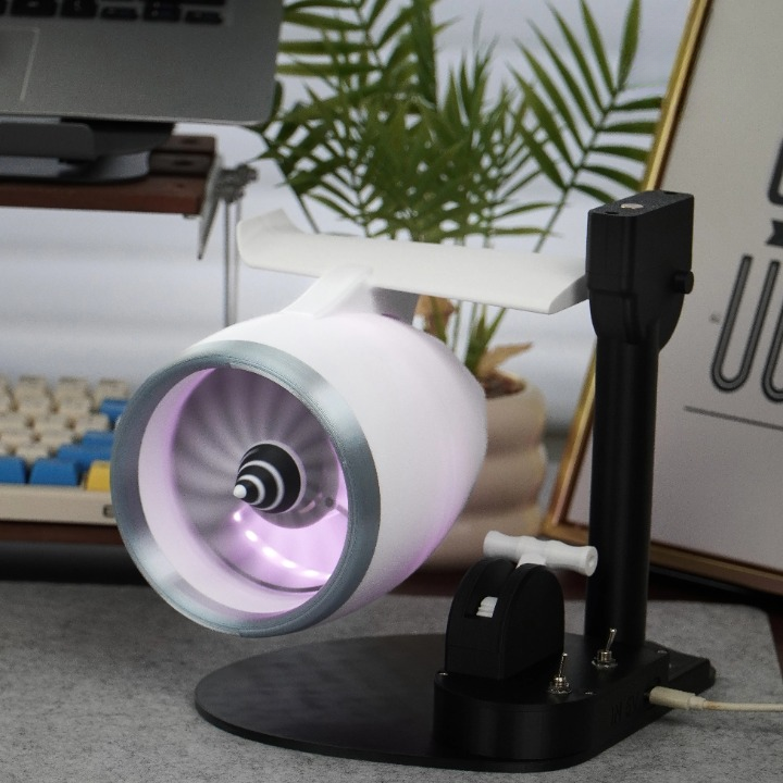 AeroMist RGB humidifier, compact and portable, ideal for air comfort in any room