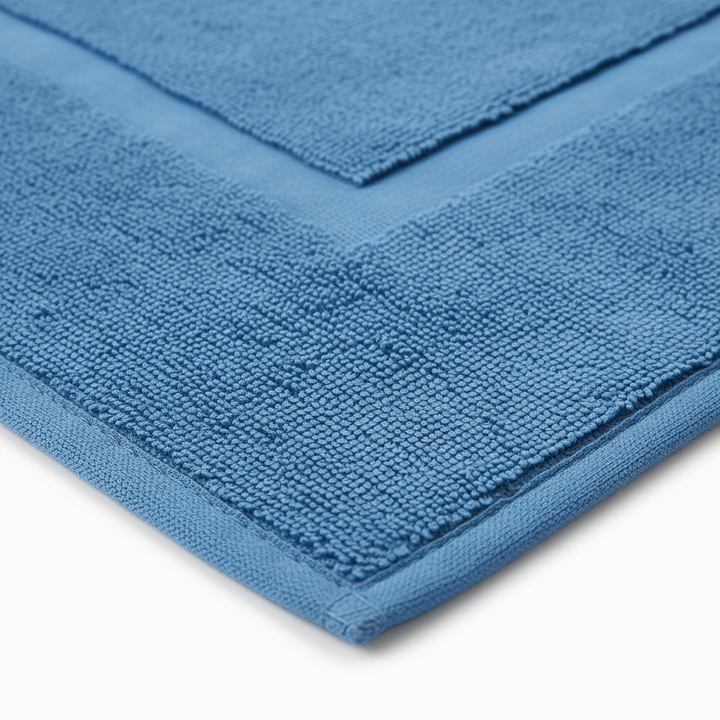 PureWashMat two-piece knitted bath mat set in cotton, ideal for comfortable bathroom decor