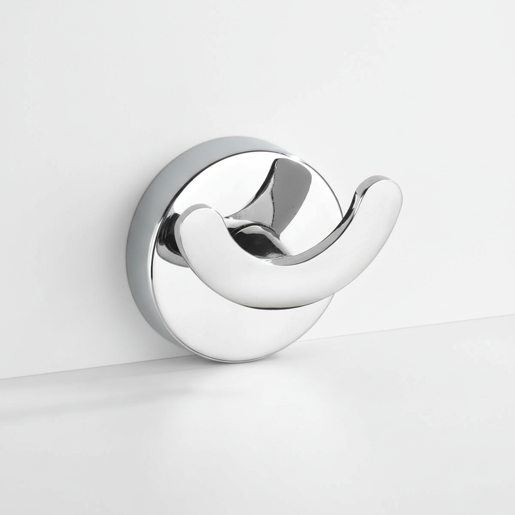 Set of two heavy-duty suction hooks for versatile home organization; great for towels, loofahs, or kitchen utensils.