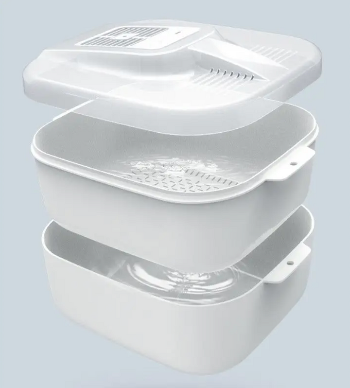 Ultra-fast defrosting tray for rapid and hygienic thawing of food. Ideal for quick, drip-free meal prep.
