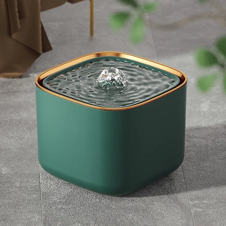 Ultra-quiet 3L pet water fountain, ideal for cats & dogs, ensures continuous filtered hydration.