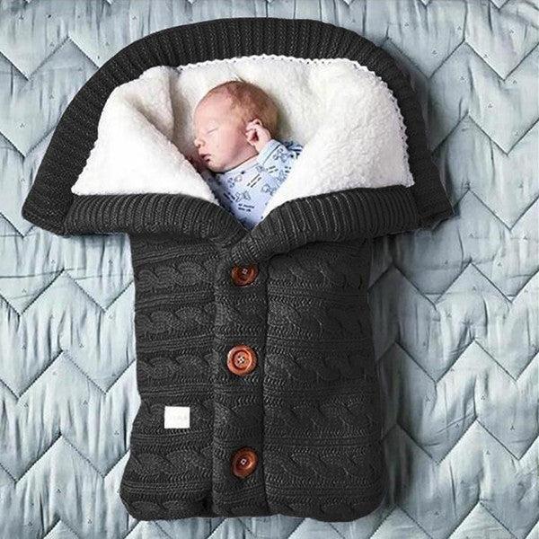 Essential unisex fleece baby blanket, stylish yet soft, for nursery decor & infant comfort.