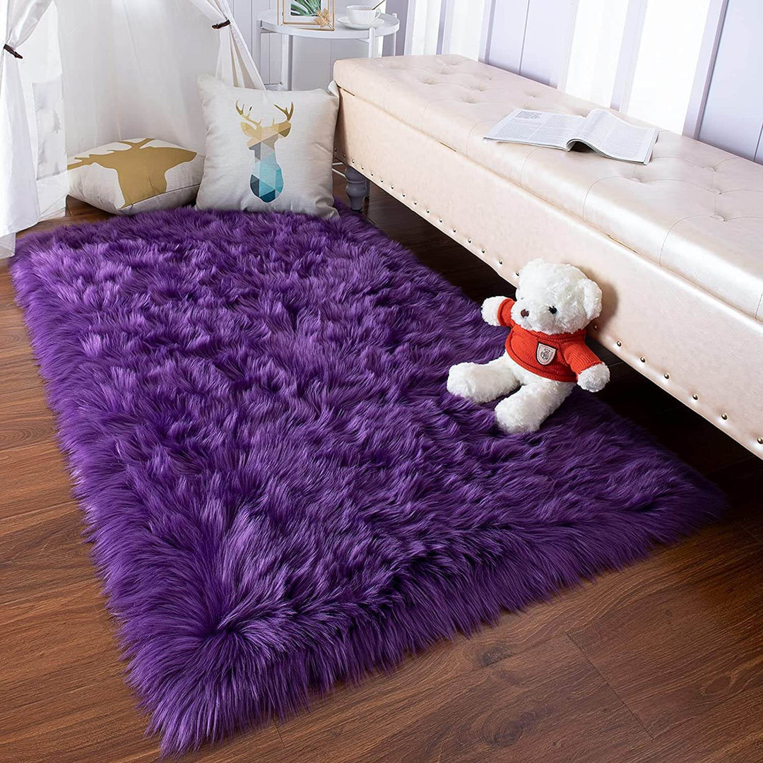 Gray and white ultra soft plush shag bench runner, long pile area rug with decorative wave pattern.