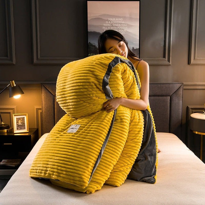Premium winter duvet for ultimate warmth. Ultra-soft microfiber comforter, perfect for cold nights.