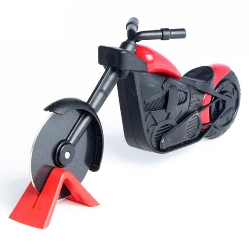 Stylish motorcycle pizza wheel, stainless steel blade, chrome stand. Perfect kitchen tool for pizza lovers.