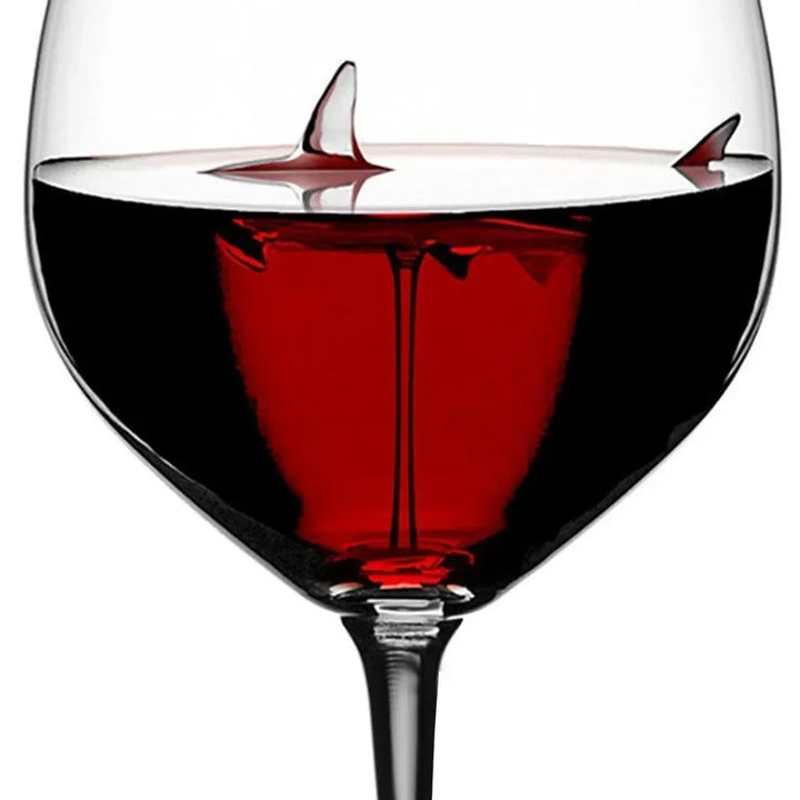 Creative shark design beverage glass, perfect for parties or a unique home decor display.